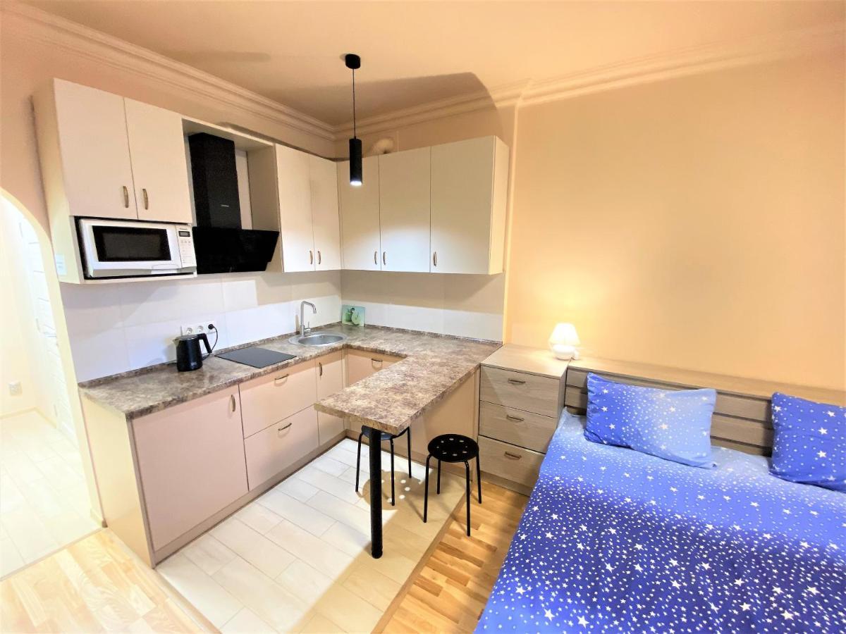 Apartment затишна в жк каховська, метро лівобережна, мвц Kyiv